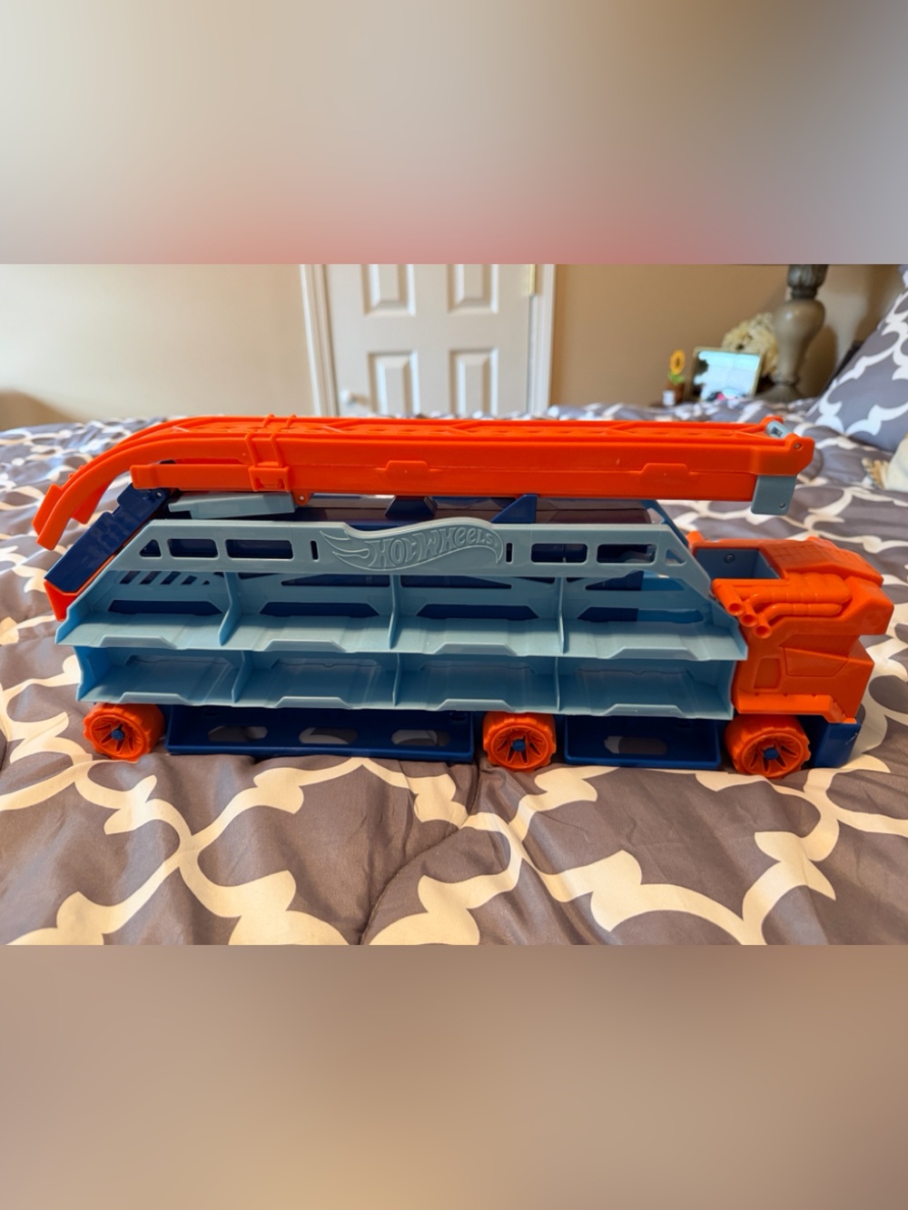 Hot Wheels Kids Orange & Blue Mega Track Carrier